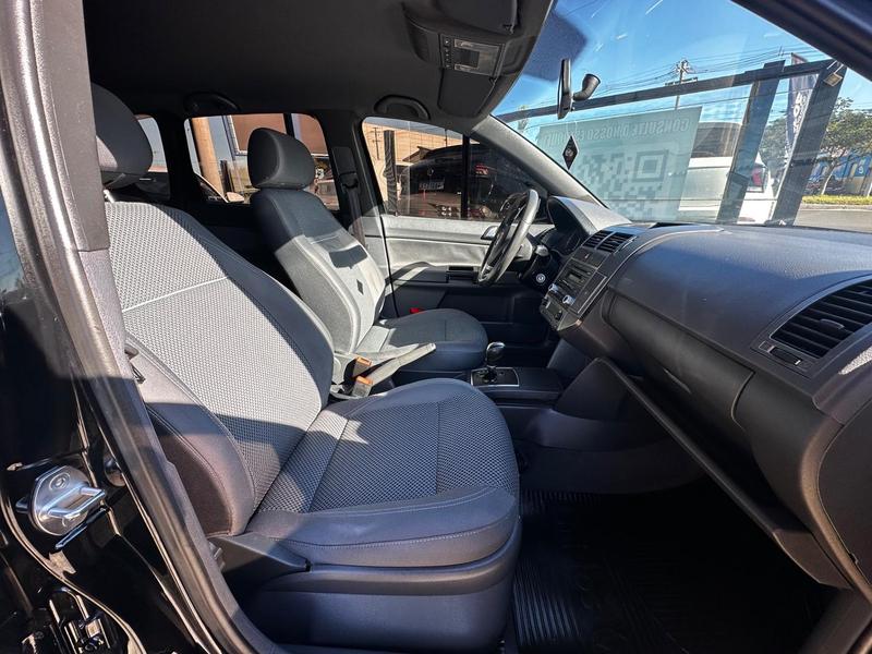 Volkswagen Polo 1.6 Sportline - foto 9