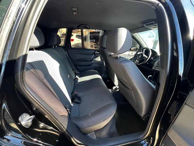 Volkswagen Polo 1.6 Sportline - foto 10