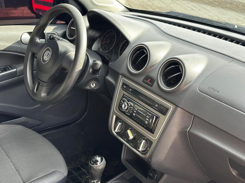 Volkswagen Voyage 1.6 - foto 6