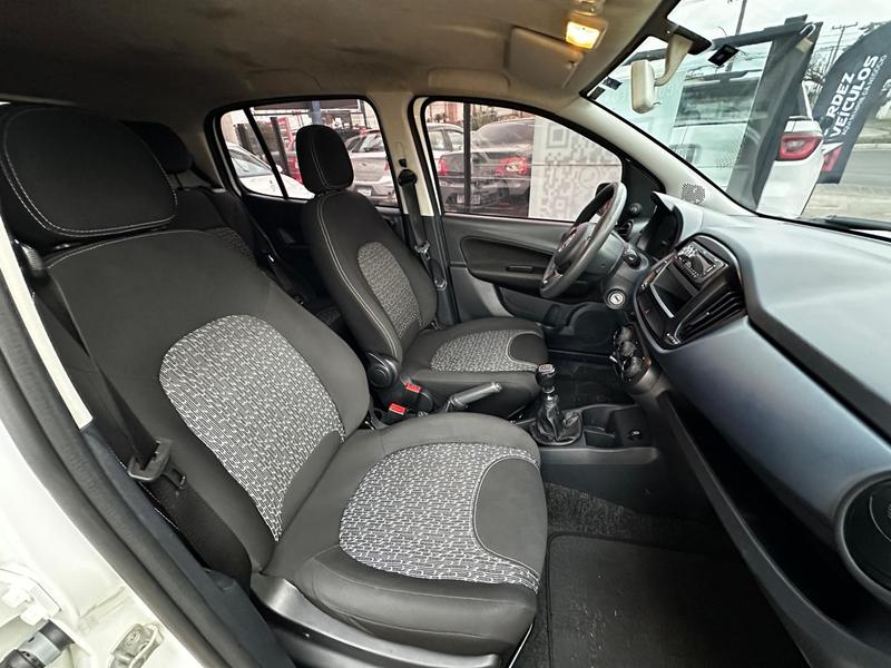 Fiat Uno Attractive 1.0 - foto 8