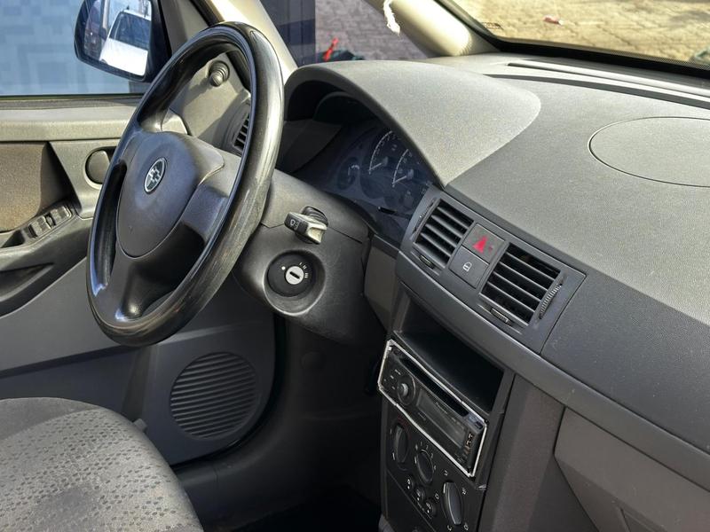 Chevrolet Meriva Joy - foto 8