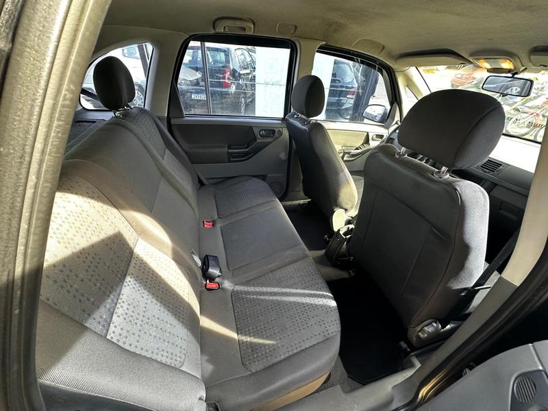 Chevrolet Meriva Joy - foto 10