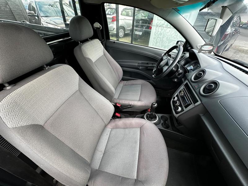 Volkswagen Saveiro 1.6 Cs - foto 9