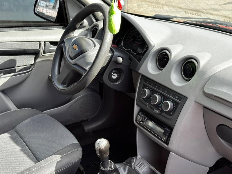 Chevrolet Prisma 14l LT - foto 7