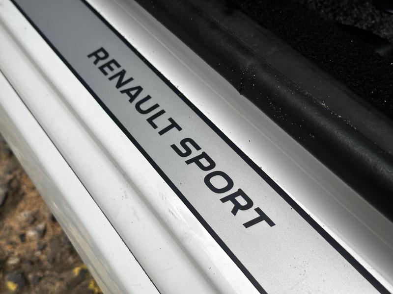 Renault Sandero Rlin 10mt - foto 18