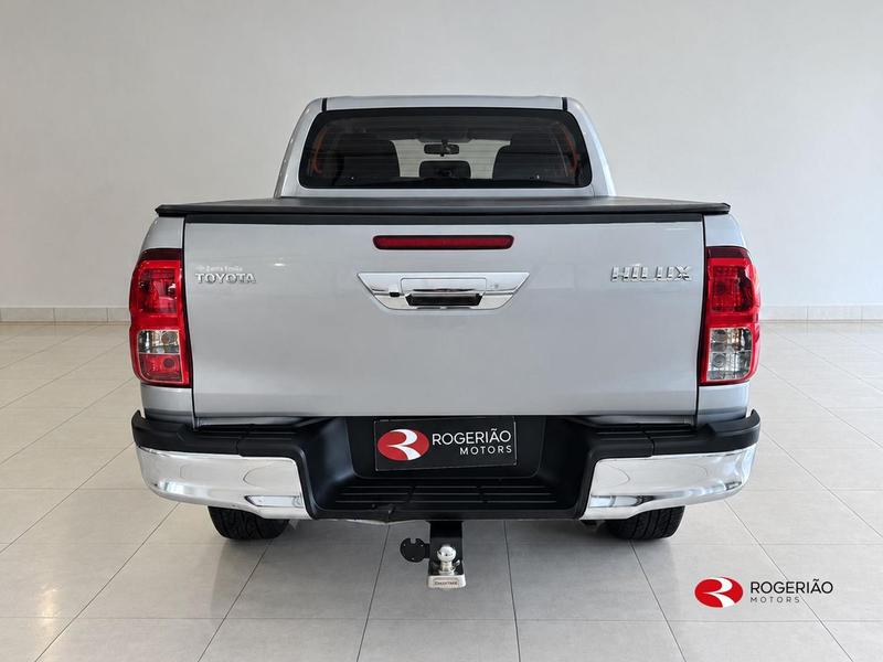 Toyota Hilux Cdsr A4fd - foto 3