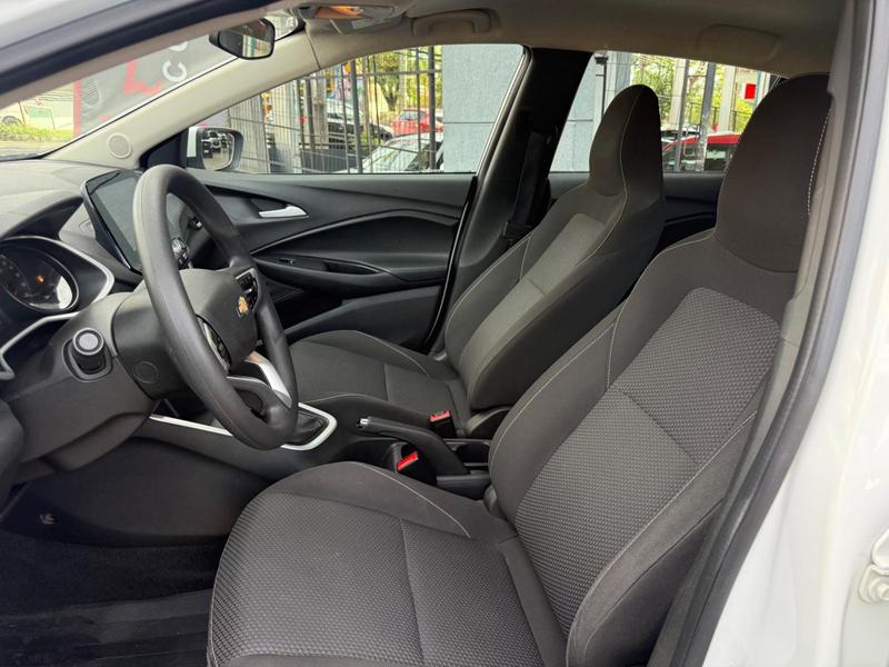Chevrolet Onix 10mt - foto 8