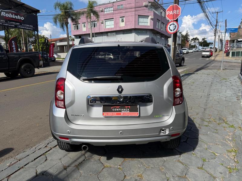 Renault Duster 2.0 D 4x2a - foto 5