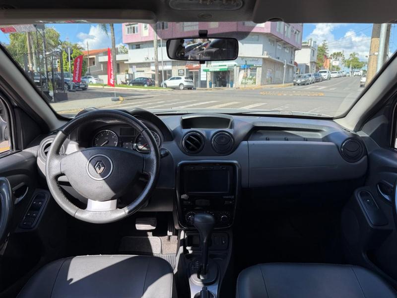 Renault Duster 2.0 D 4x2a - foto 7