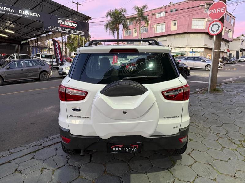 Ford EcoSport Tit At 2.0 - foto 5