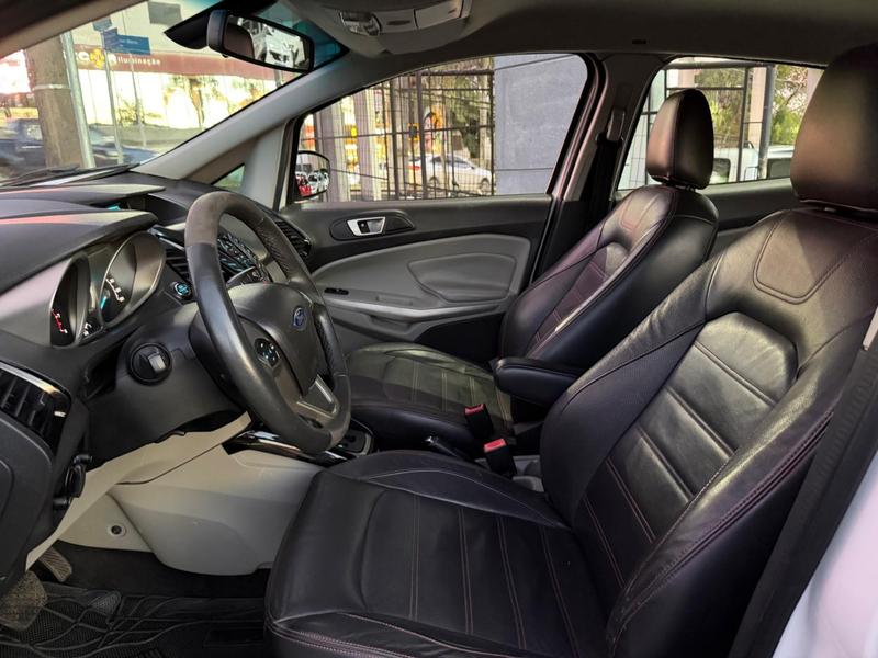 Ford EcoSport Tit At 2.0 - foto 8