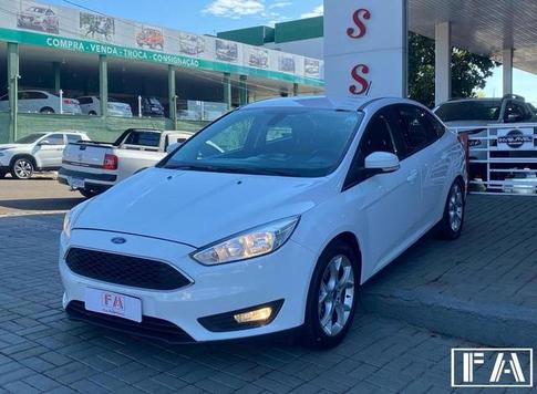FORD FOCUS 2.0 SE 16V FLEX 4P POWERSHIFT
