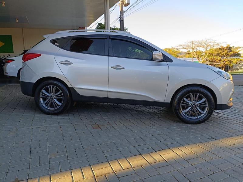 Hyundai ix35 Gl 2.0 Automático - foto 3