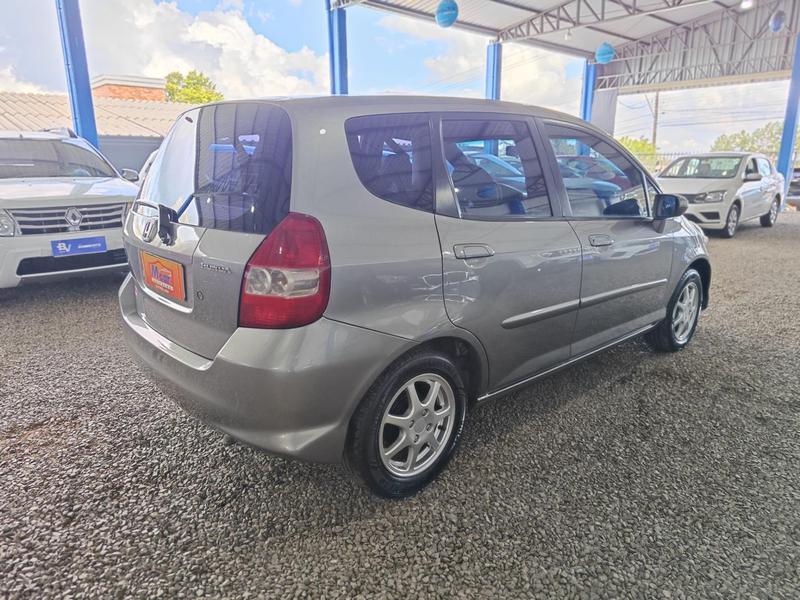 Honda Fit EX - foto 4