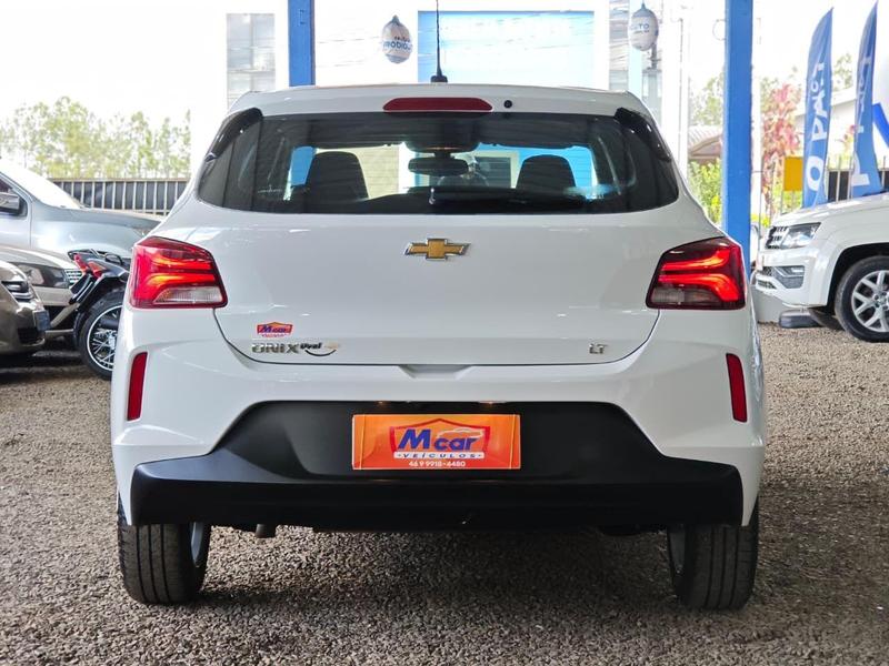 Chevrolet Onix 10mt - foto 6