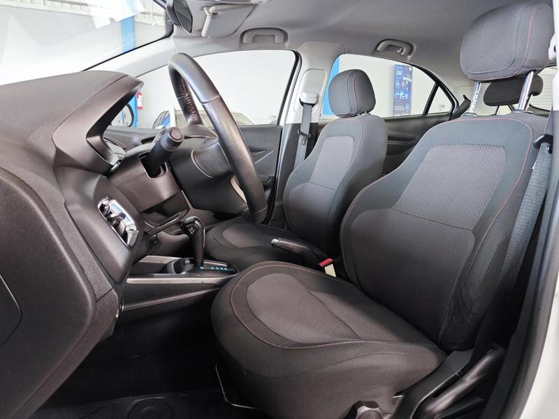 Chevrolet Onix Hatch LT 1.4 8V Flexpower 5P Aut. - foto 8