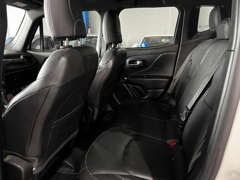 Jeep Renegade Sport 1.8 4X2 Flex 16V Aut. - foto 8