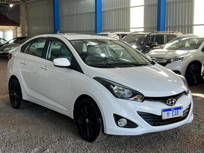 Hyundai HB20S C.plus C.style1.0 Flex 12V Mec. 4P - foto 3