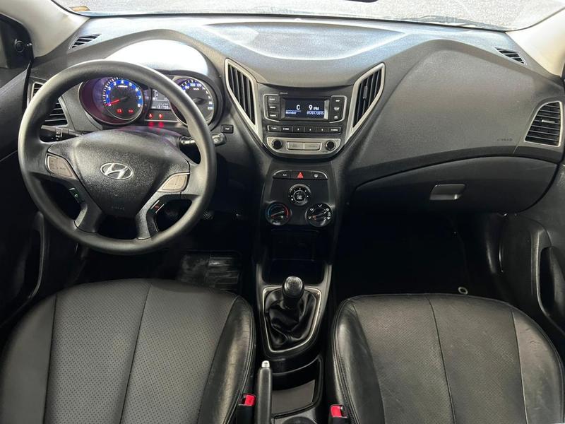 Hyundai HB20S C.plus C.style1.0 Flex 12V Mec. 4P - foto 9
