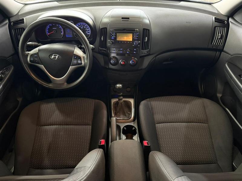 Hyundai i30 2.0 16V 145cv 5P Mec. - foto 7