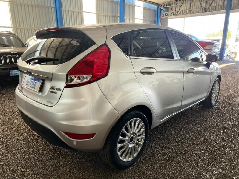 Ford Fiesta Tit.plus 1.0 12V Ecoboost Aut. 5P - foto 4