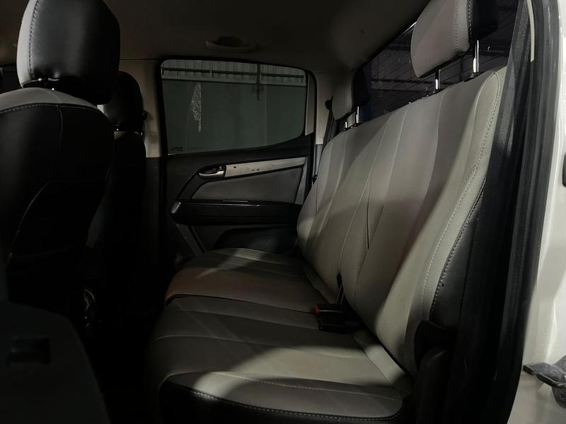 Chevrolet S10 LT - foto 8