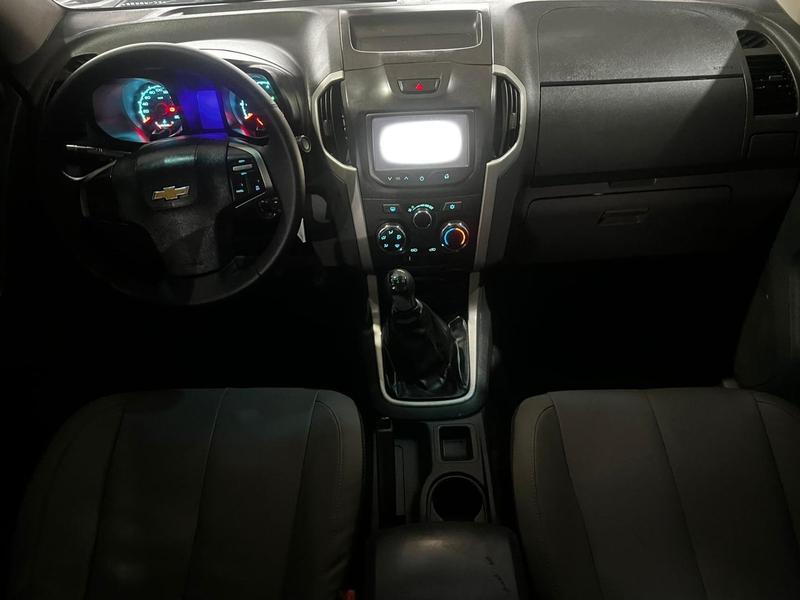 Chevrolet S10 LT - foto 9