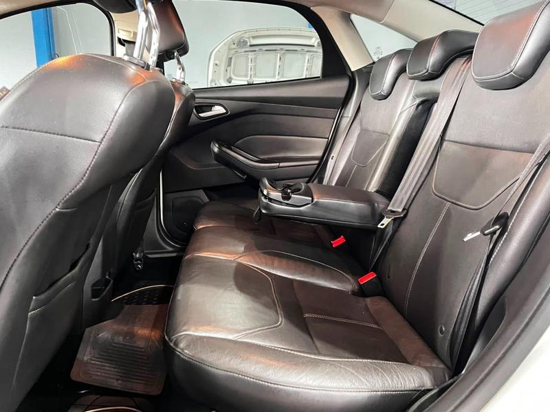 Ford Focus Sedan 2.0 16V 2.0 16V Flex 4P Aut. - foto 8