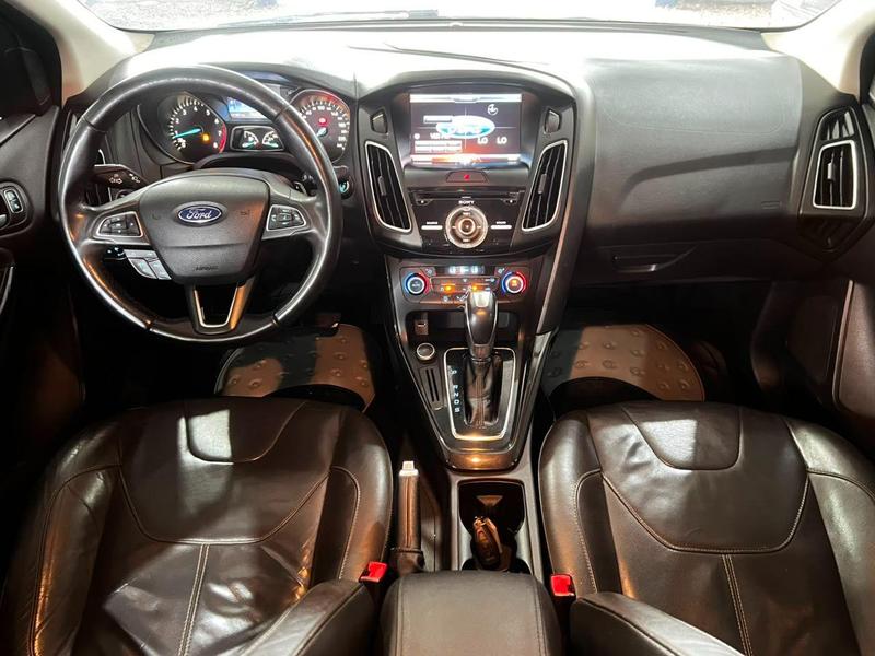Ford Focus Sedan 2.0 16V 2.0 16V Flex 4P Aut. - foto 9