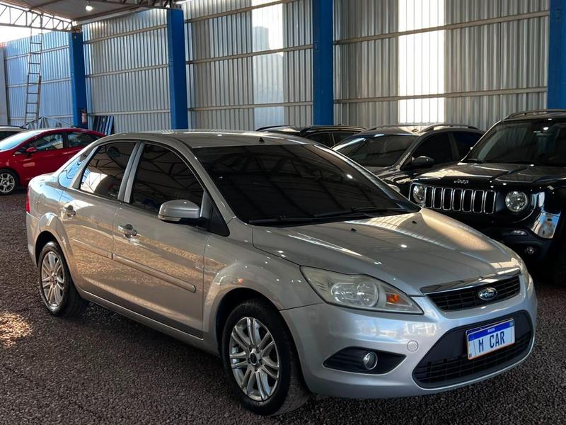 Ford Focus Sedan 1.6 1.6 Flex 8V 16V 4P Mec. - foto 3