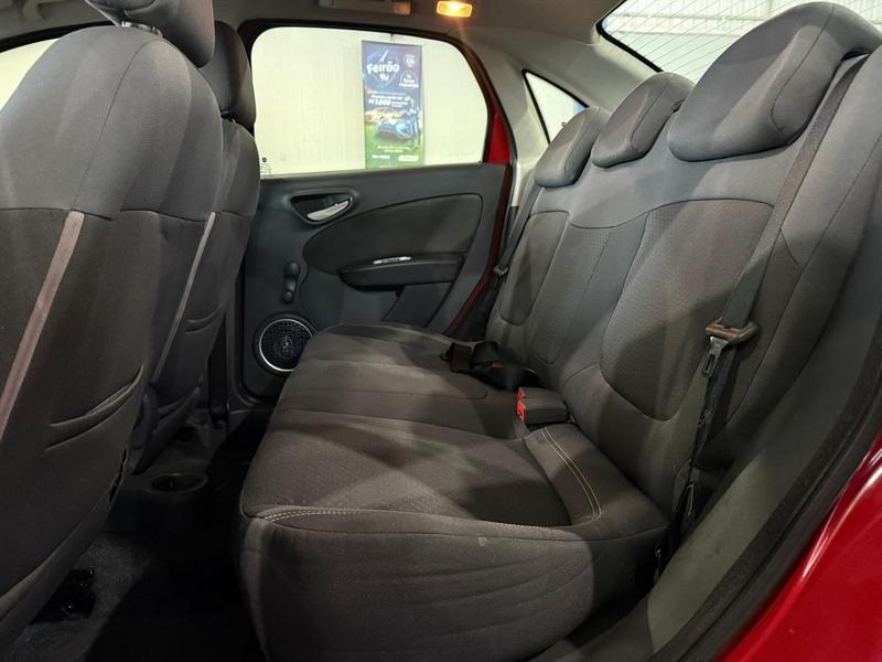 Fiat Siena Attractiv 1.4 - foto 8