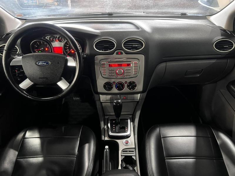 Ford Focus Sedan 2.0 16V 2.0 16V Flex 4P Aut. - foto 9