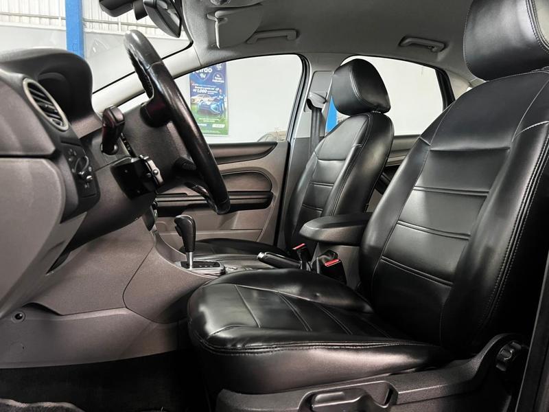 Ford Focus Sedan 2.0 16V 2.0 16V Flex 4P Aut. - foto 7