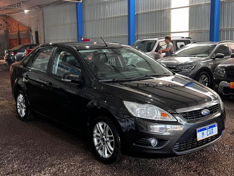 Ford Focus Sedan 2.0 16V 2.0 16V Flex 4P Aut. - foto 3