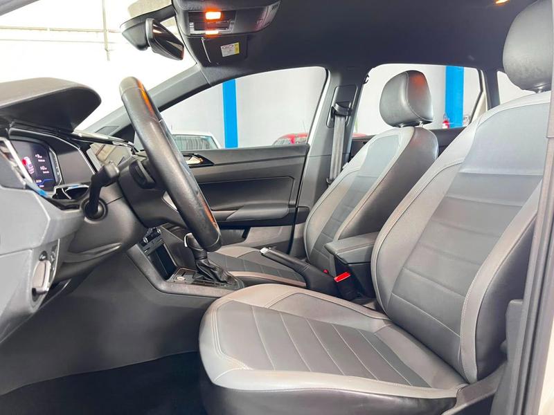 Volkswagen Nivus Highline 1.0 200 TSI Flex Aut. - foto 8