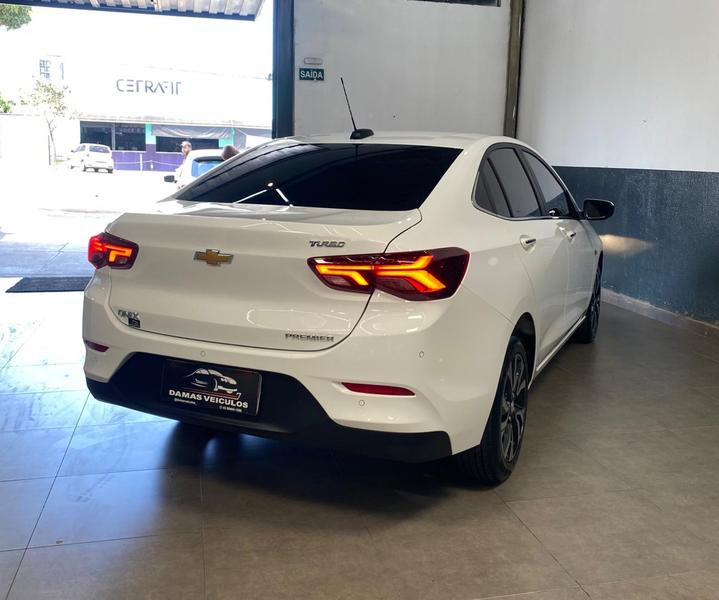 Chevrolet Onix Plus 10tat - foto 7