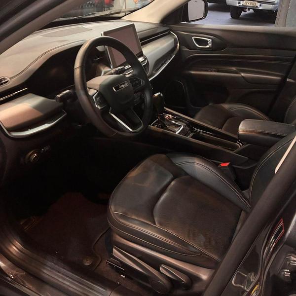 Jeep Compass Long T - foto 8