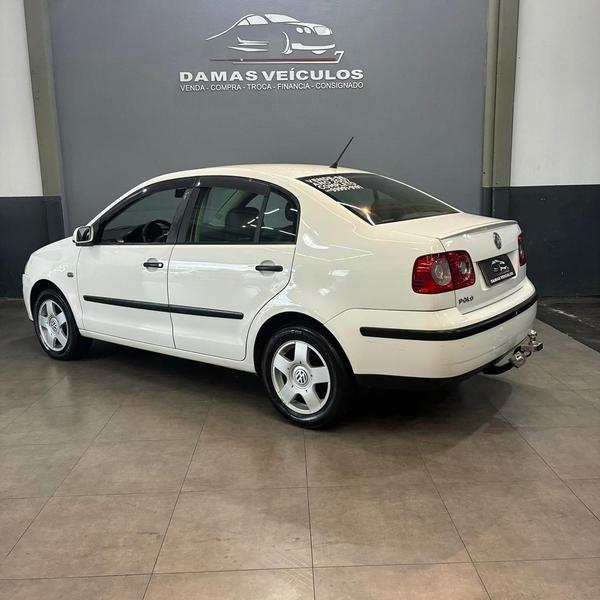 Volkswagen Polo Sedan 1.6 - foto 5