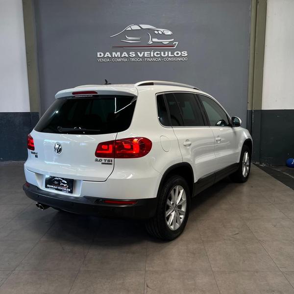 Volkswagen Tiguan 2.0 TSI - foto 6