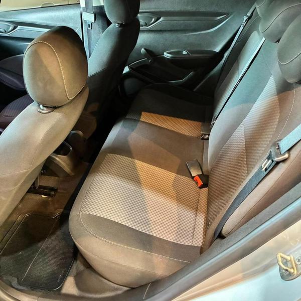 Chevrolet Onix 10mt Joye - foto 9