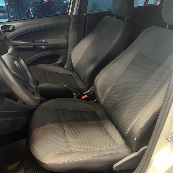 Volkswagen Gol MPI - foto 9