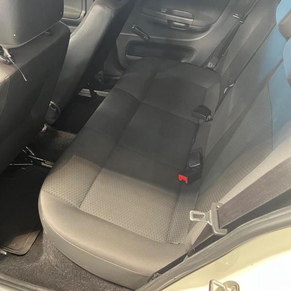 Volkswagen Gol MPI - foto 8