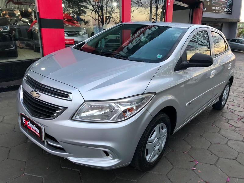 Chevrolet Onix Hatch Ls 1.0 8V Flexpower 5P Mec. - foto 3