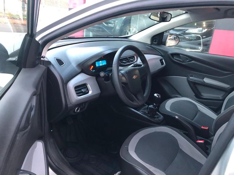Chevrolet Onix Hatch Ls 1.0 8V Flexpower 5P Mec. - foto 11