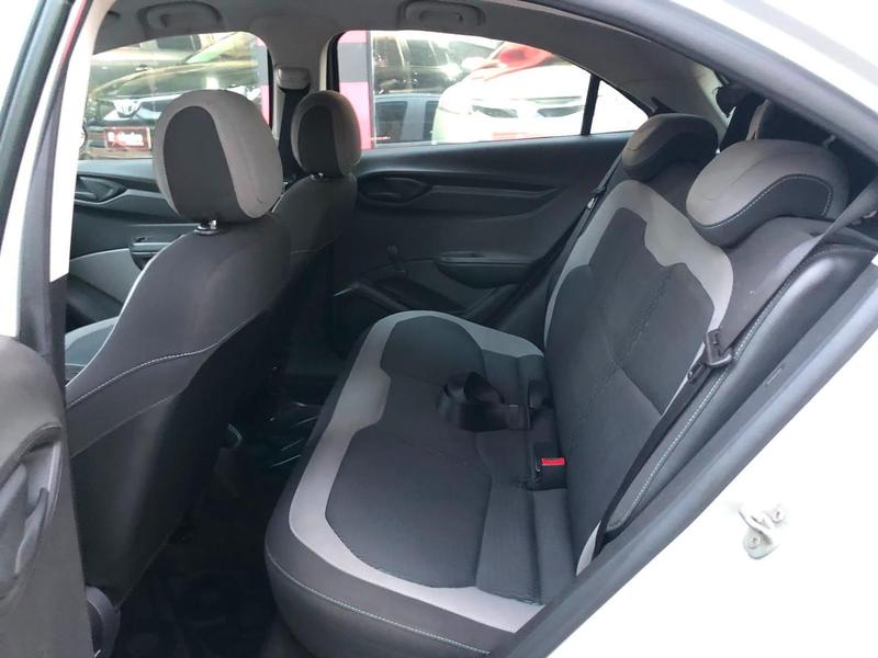 Chevrolet Onix Hatch Ls 1.0 8V Flexpower 5P Mec. - foto 13