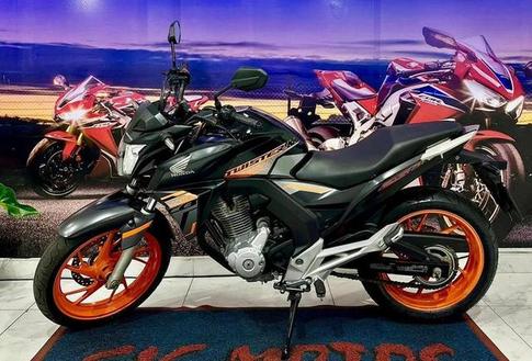 HONDA CB 250F TWISTER CBS