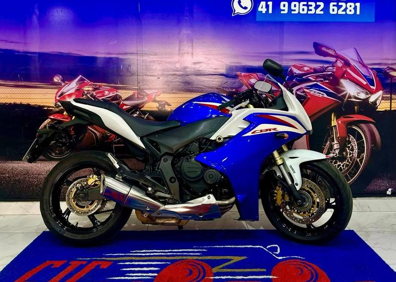 HONDA CBR 600F