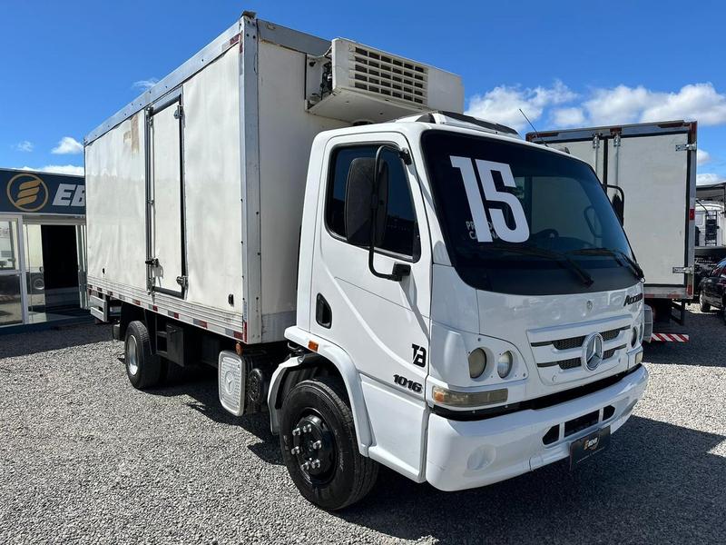 MERCEDES-BENZ ACCELO 1016