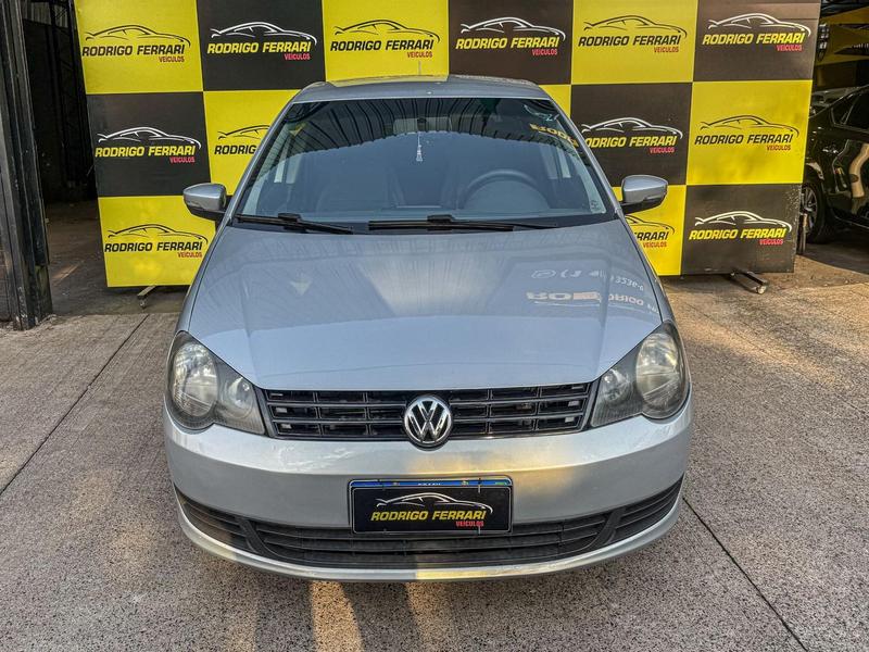 Volkswagen Polo 1.6 - foto 2