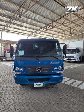 MERCEDES-BENZ ACCELO 815